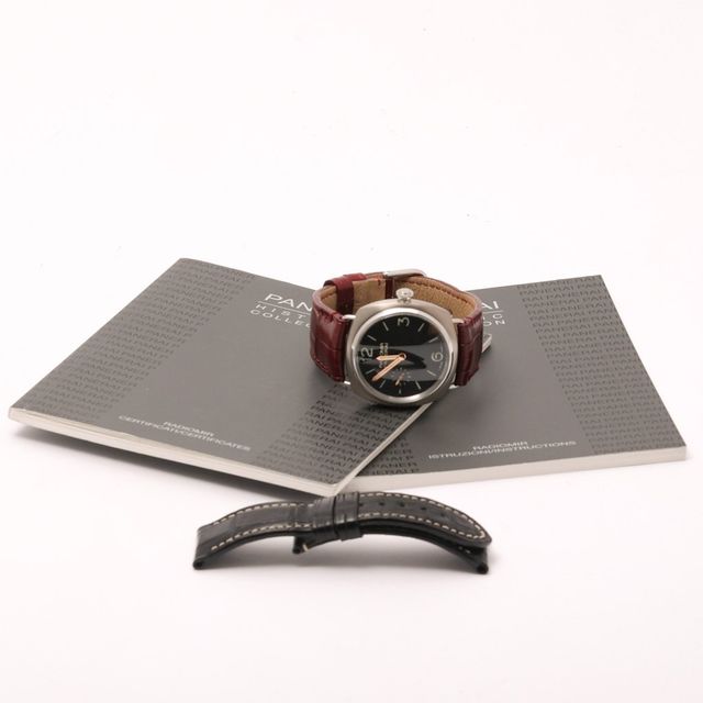 Panerai Radiomir Manual PAM00338 Image 7